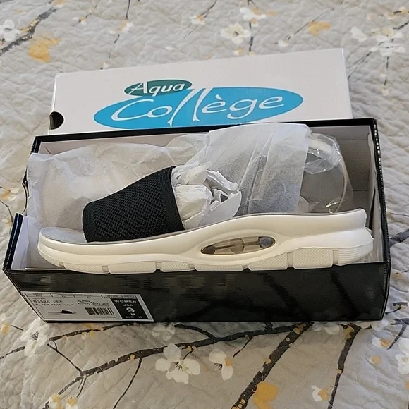 Aqua colle"ge slides size 9 - Picture 2 of 4